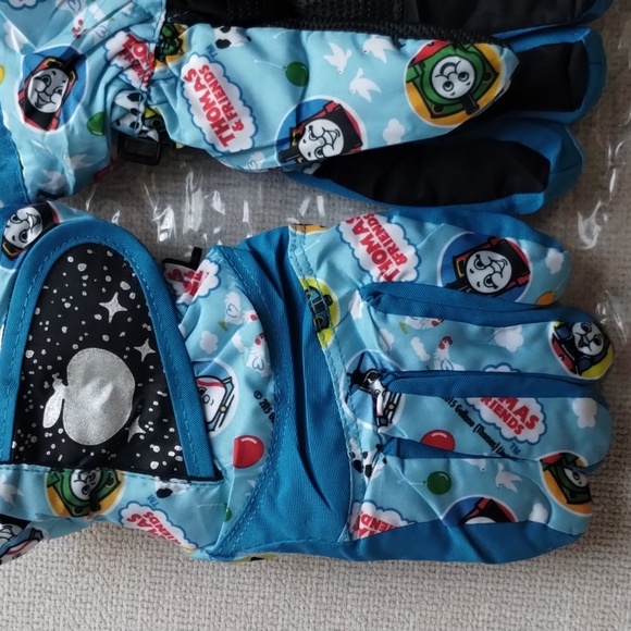 Kids Snow Gloves for Boys Girls Winter Waterproof Insulated Thomas the Train - Picture 5 of 7